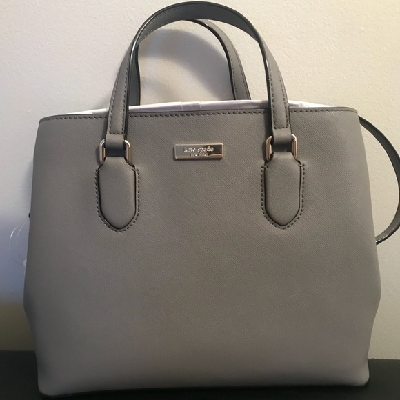 kate spade Handbags - ⭐️NWT⭐️Kate Spade Bag (in Cliffgrey)